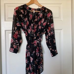 Junior floral blouse